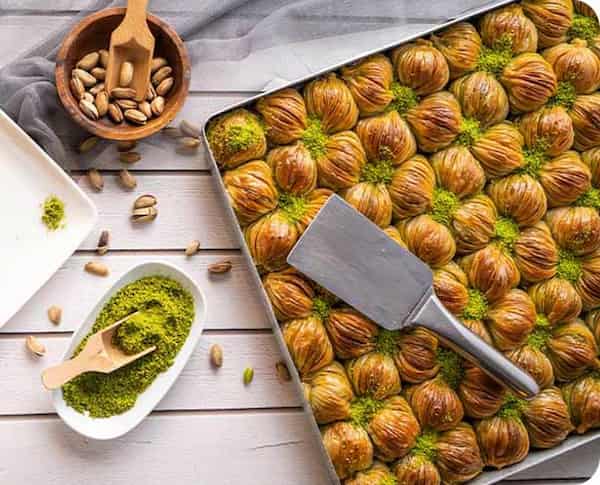 خرید حلوا سیاه مجلسی + قیمت فروش استثنایی